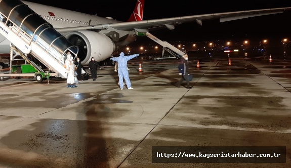 Almanya'dan Kayseri'ye gelen 232 yolcu karantina için Niğde'ye götürüldü