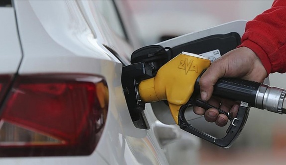 Benzin Fiyatları Son Gelişmeler: 1 Nisan 2022 Cuma Bugün Akaryakıt, Mazot, Motorin ve Benzin Fiyatı Ne Kadar Oldu?