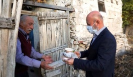 Kayseri Kocasinan Belediyesi ihtiyaç Sahibi 65 Yaş Üzeri 49 Kişiye Haftanın Yedi Günü Bir Öğünlük Sıcak Yemek Hizmetini Hayata Geçirdi