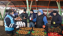 Talas'ta Pazar Esnafına Soğuk Günde Sıcak Çorba