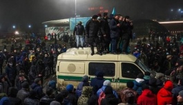 Kazakistan'da ki  iç savaşta Polisler Saf Değiştiriyor, Zenginler Kaçıyor!
